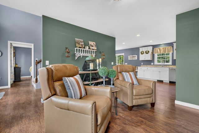62 Cobblestone Drive, Epsom, NH 03234