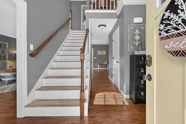 62 Cobblestone Drive, Epsom, NH 03234