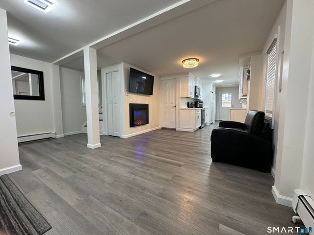 19 Benham Avenue, Milford, CT 06460