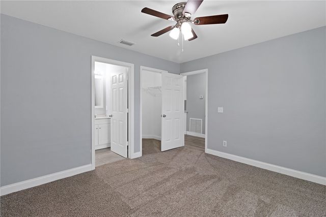 235 12th Street SW, Vero Beach, FL 32962