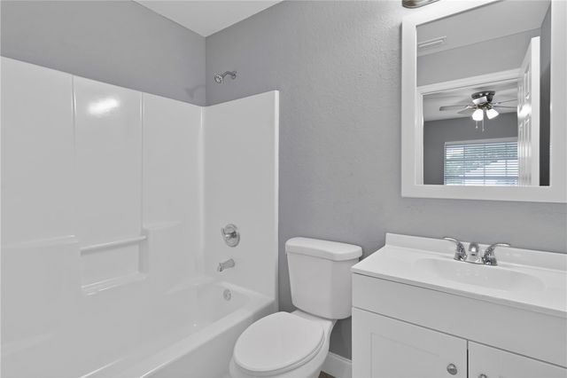 235 12th Street SW, Vero Beach, FL 32962