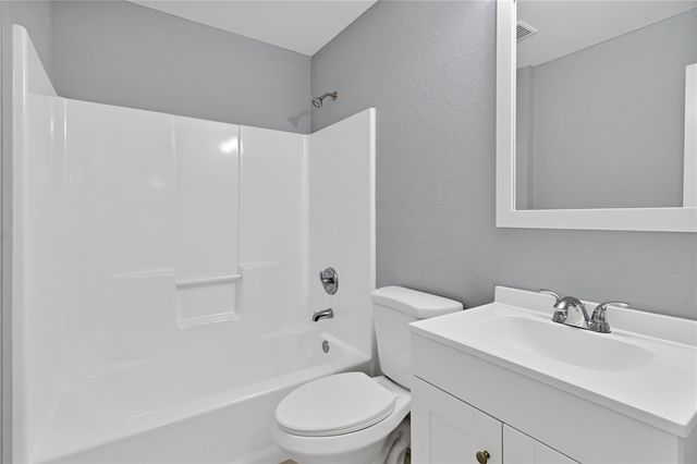 235 12th Street SW, Vero Beach, FL 32962