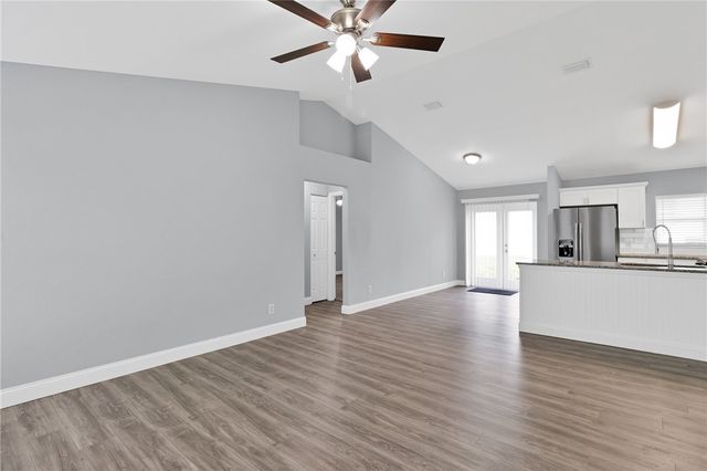 235 12th Street SW, Vero Beach, FL 32962