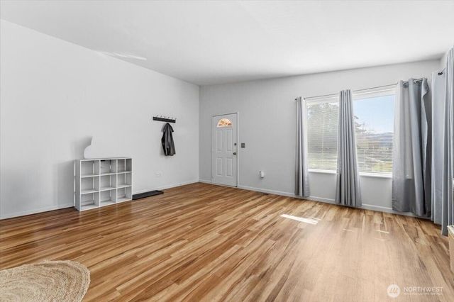 380 N Shore Court, Manson, WA 98831