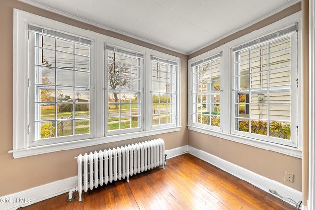 47 N Main Avenue, Albany, NY 12203