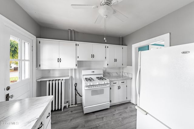 47 N Main Avenue, Albany, NY 12203