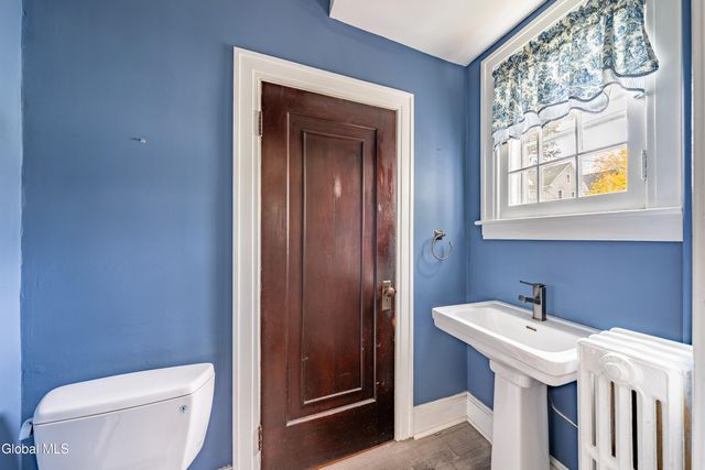 47 N Main Avenue, Albany, NY 12203