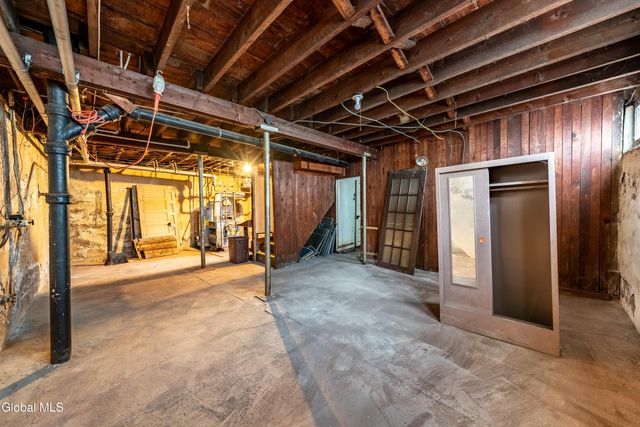 47 N Main Avenue, Albany, NY 12203