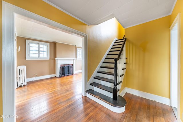 47 N Main Avenue, Albany, NY 12203