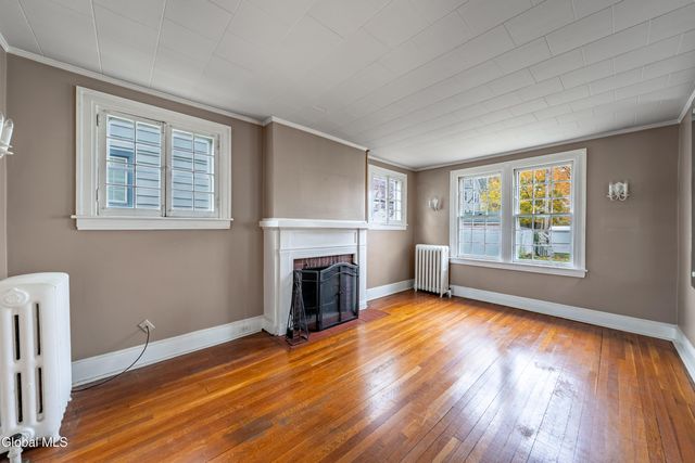 47 N Main Avenue, Albany, NY 12203