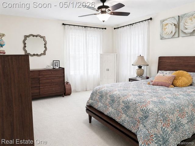 11730 Cedarbrook Drive, South Lyon, MI 48178