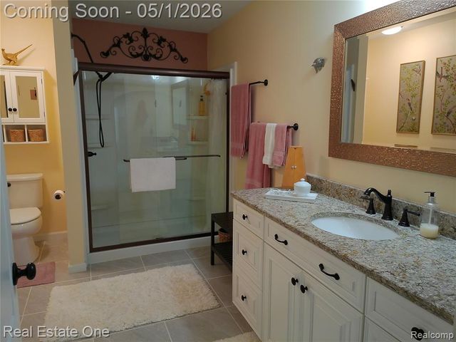 11730 Cedarbrook Drive, South Lyon, MI 48178