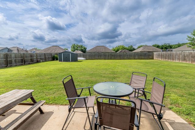981 Ethan James Street, Elkins, AR 72727