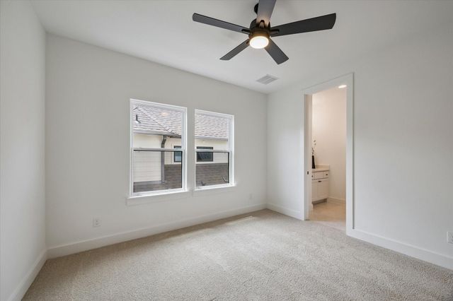 431 Venado View Court, Conroe, TX 77304