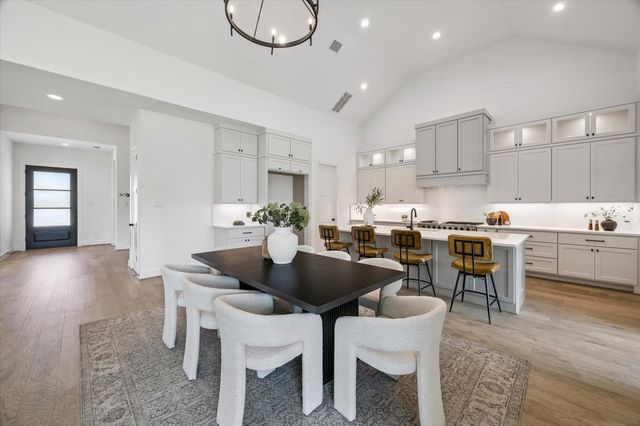 431 Venado View Court, Conroe, TX 77304