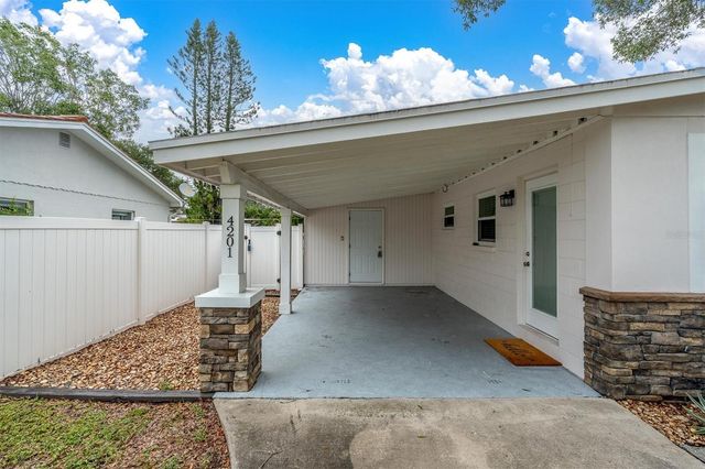 4201 DES MOINES STREET NE, St Petersburg, FL 33703