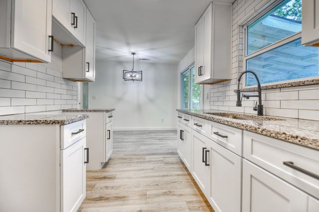 10020 Homeplace Drive, Dallas, TX 75217