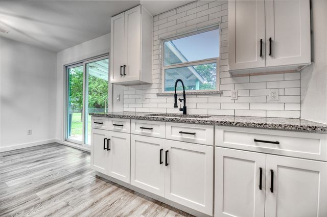 10020 Homeplace Drive, Dallas, TX 75217