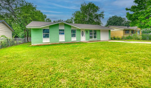 10020 Homeplace Drive, Dallas, TX 75217