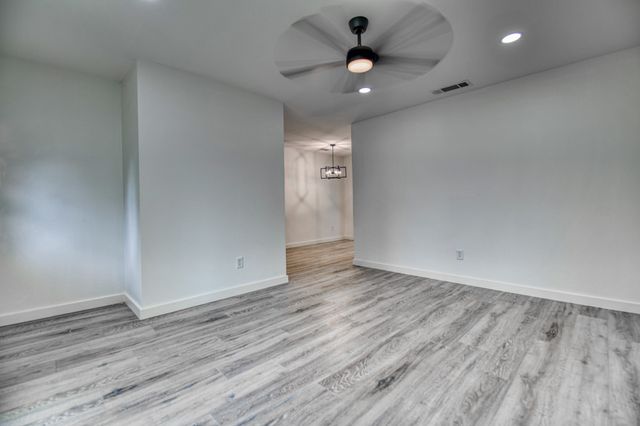 10020 Homeplace Drive, Dallas, TX 75217