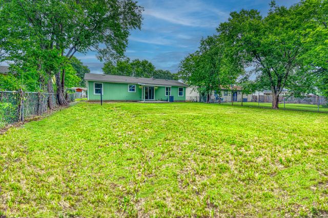 10020 Homeplace Drive, Dallas, TX 75217