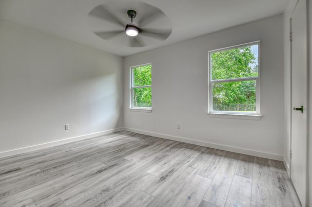10020 Homeplace Drive, Dallas, TX 75217