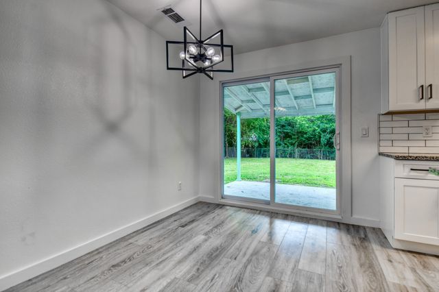 10020 Homeplace Drive, Dallas, TX 75217