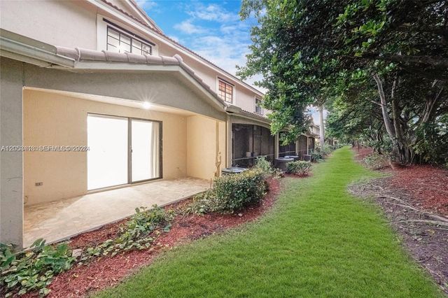 3903 Tree Top Drive 3903, Weston, FL 33332