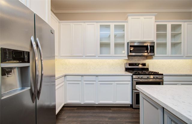 18150 Moonlit River Dr Drive, Cypress, TX 77433