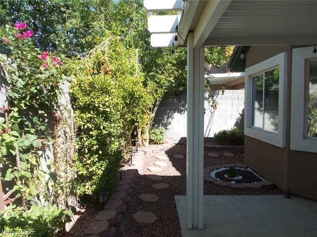 519 Crimson View Place, Las Vegas, NV 89144