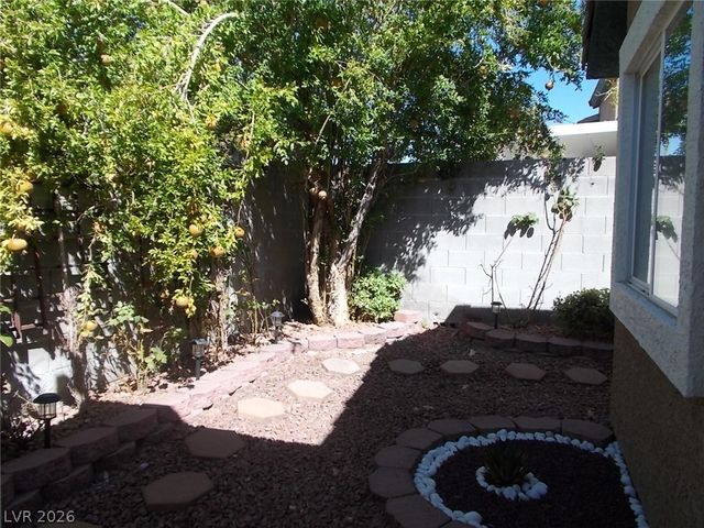 519 Crimson View Place, Las Vegas, NV 89144
