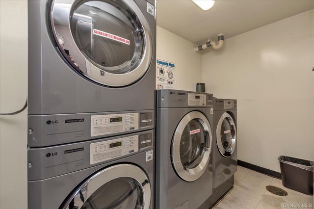 15038 Union Turnpike 2H, Flushing, NY 11367