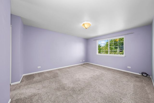 440 Coventry Circle, Glendale Heights, IL 60139