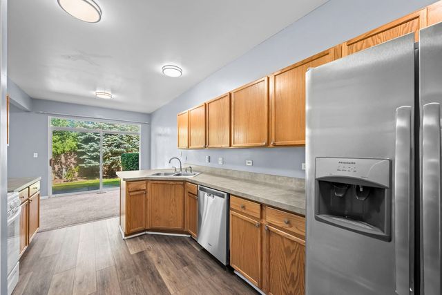 440 Coventry Circle, Glendale Heights, IL 60139