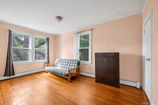 33-25 88th Street, Jackson Heights, NY 11372