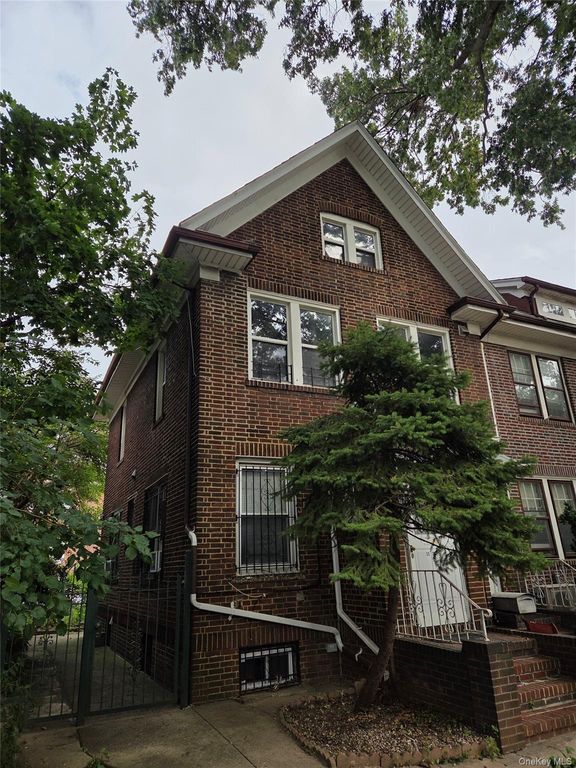 33-25 88th Street, Jackson Heights, NY 11372 — exterior