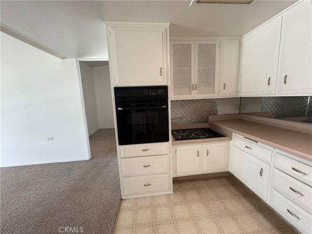 13860 St. Andrews Dr., M1-61L, Seal Beach, CA 90740