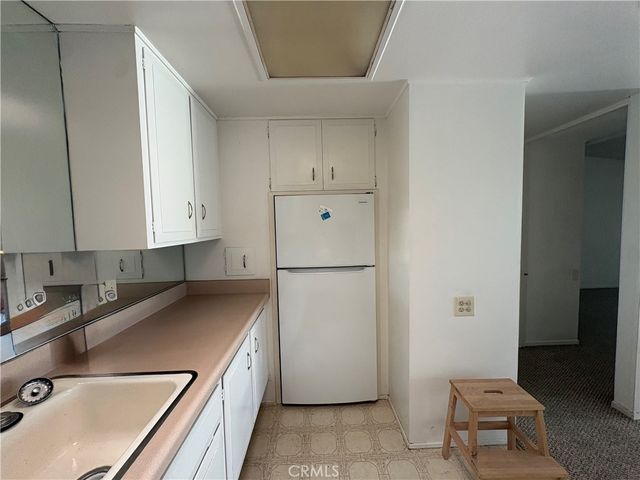 13860 St. Andrews Dr., M1-61L, Seal Beach, CA 90740