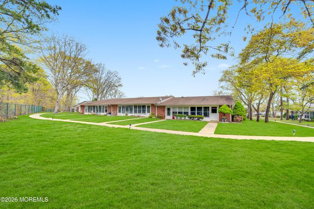 843D Inverness Court D, Lakewood, NJ 08701