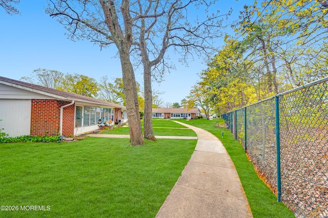 843D Inverness Court D, Lakewood, NJ 08701