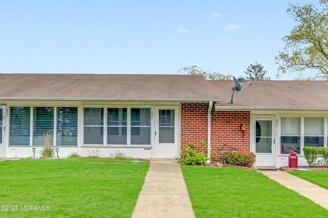 843D Inverness Court D, Lakewood, NJ 08701