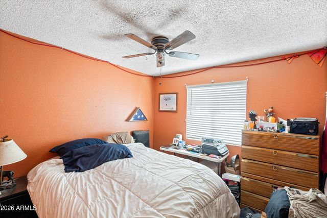 3450 E SUNNYSIDE Drive, Phoenix, AZ 85028