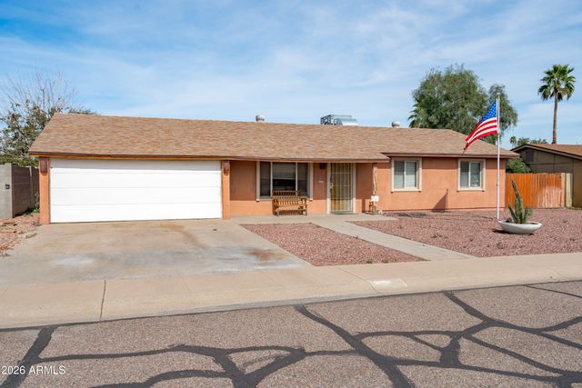 3450 E SUNNYSIDE Drive, Phoenix, AZ 85028