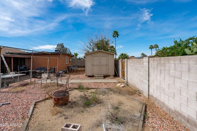 3450 E SUNNYSIDE Drive, Phoenix, AZ 85028