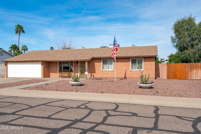 3450 E SUNNYSIDE Drive, Phoenix, AZ 85028