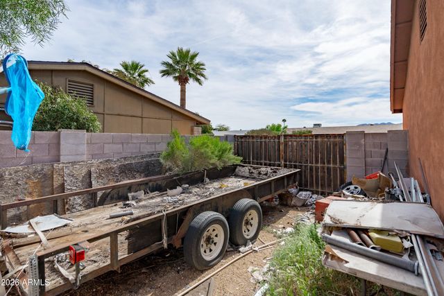 3450 E SUNNYSIDE Drive, Phoenix, AZ 85028