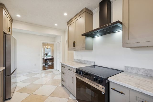 900 Belmont Ave, Shelbyville, TN 37160