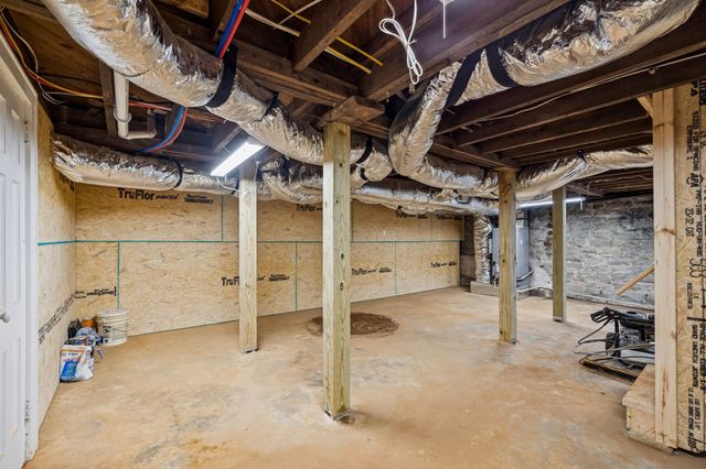 900 Belmont Ave, Shelbyville, TN 37160