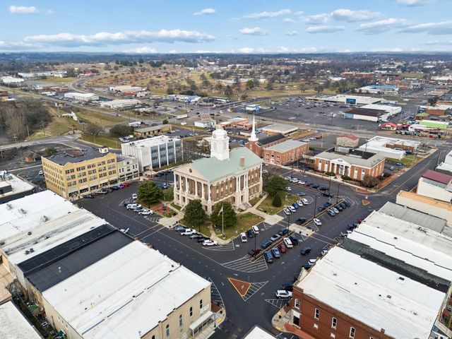 900 Belmont Ave, Shelbyville, TN 37160