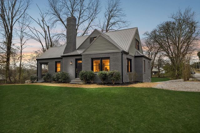 900 Belmont Ave, Shelbyville, TN 37160